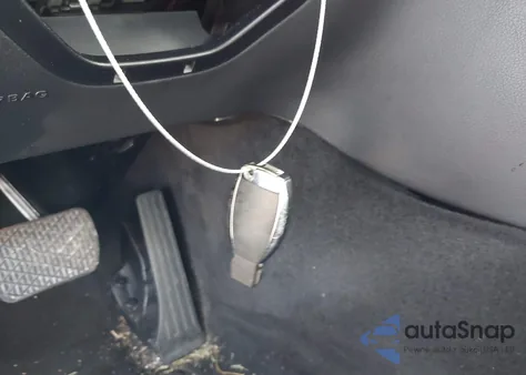 2018 Mercedes-Benz C 300 из США, поврежденный, VIN 55SWF4JB2JU243715